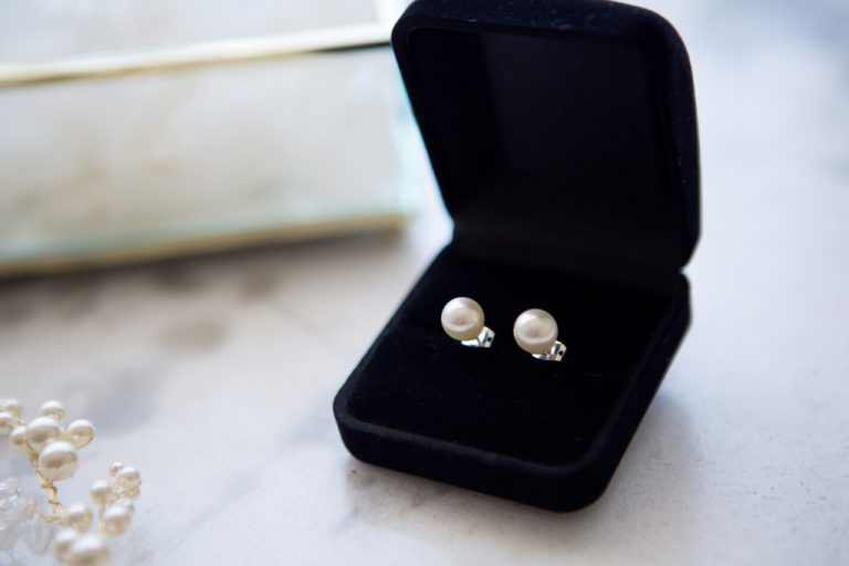 ESSE | Wedding Pearl Stud Earrings