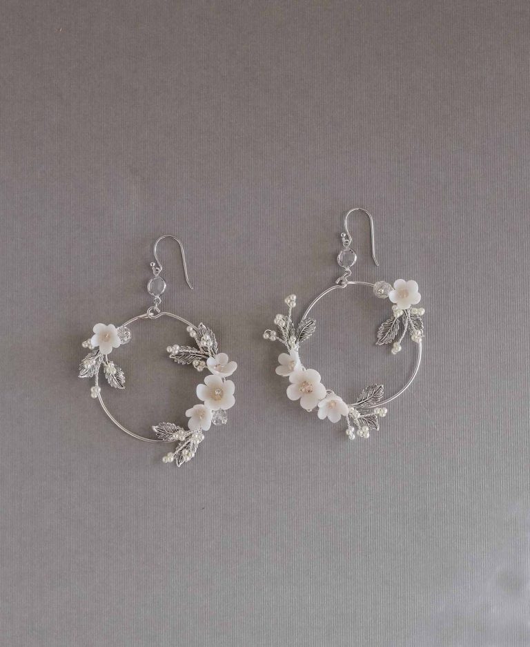 Bridal Hoop Earrings Fleurs Petites April