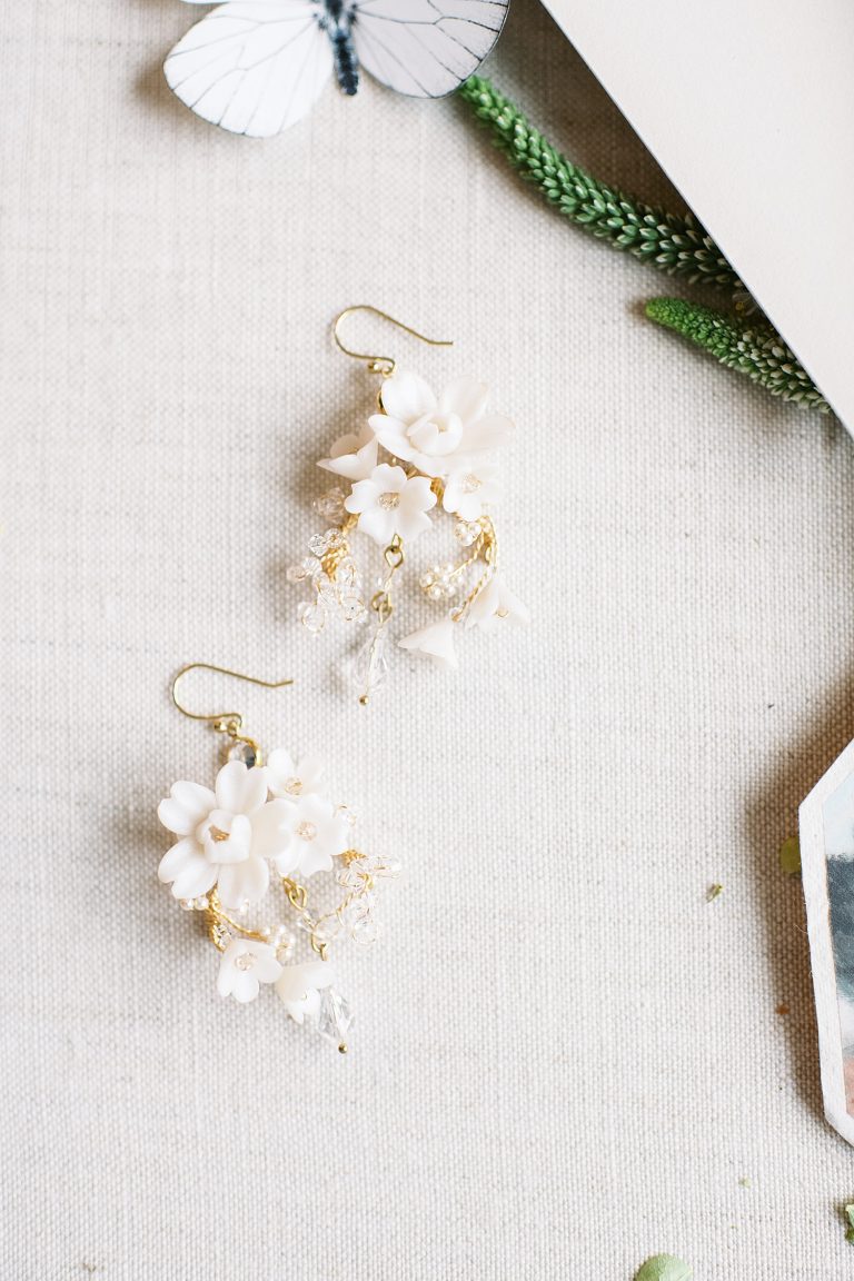 wedding earrings, bridal earrings, floral earrings