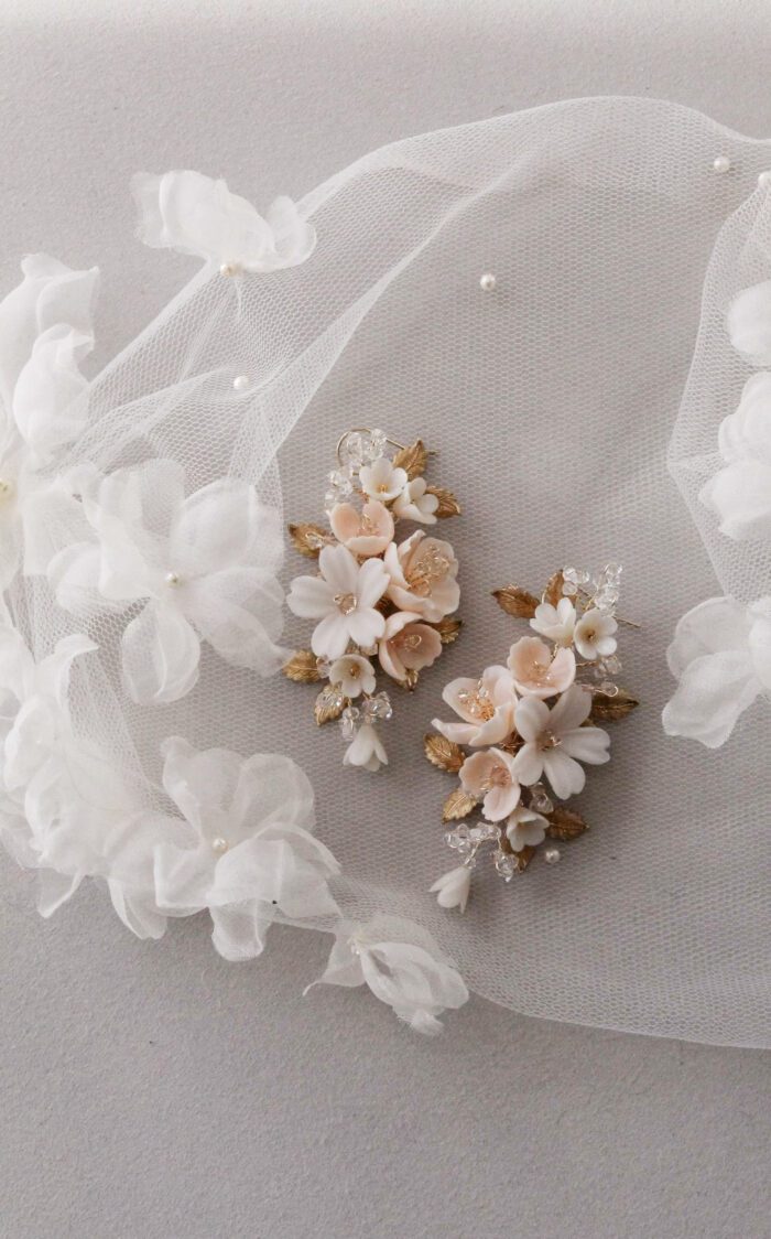 Floral earrings, bridal earrings, wedding earrings
