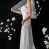 short wedding veil, short bridal veil, veil with flowers, short veil with flowers