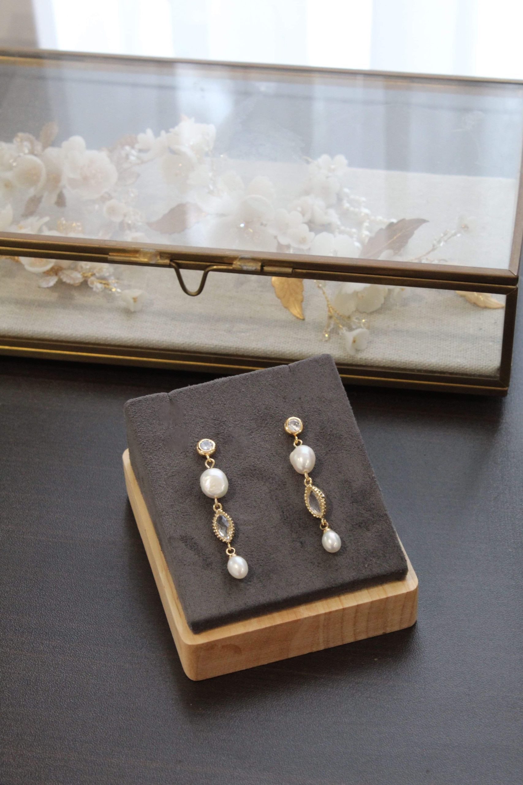 pearl earrings, bridal earrings, freshwater pearls, all about romance bridal, long pearl earrings