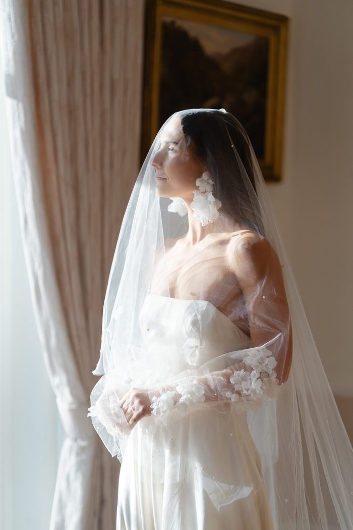 wedding veil, bridal veil, veil with flowers, veils Australia, all about romance bridal veil, flower veil