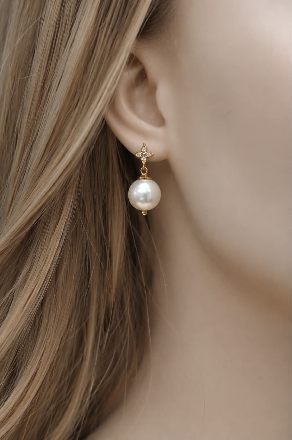 pearl earrings, pearl drops, Swarovski pearl earrings, bridal earrings, wedding earrings