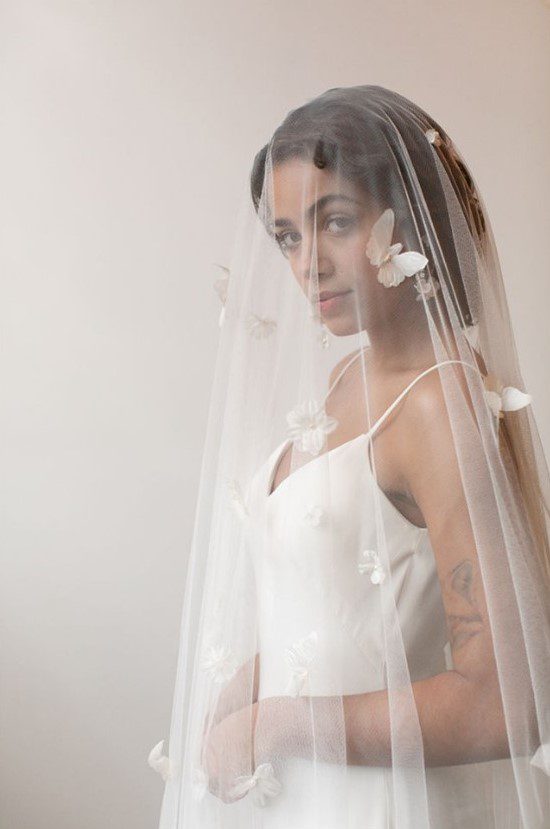 PETALINE fingertip wedding veil with delicate 3D flowers on soft tulle